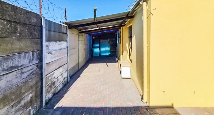 3 Bedroom Property for Sale in Belhar Western Cape